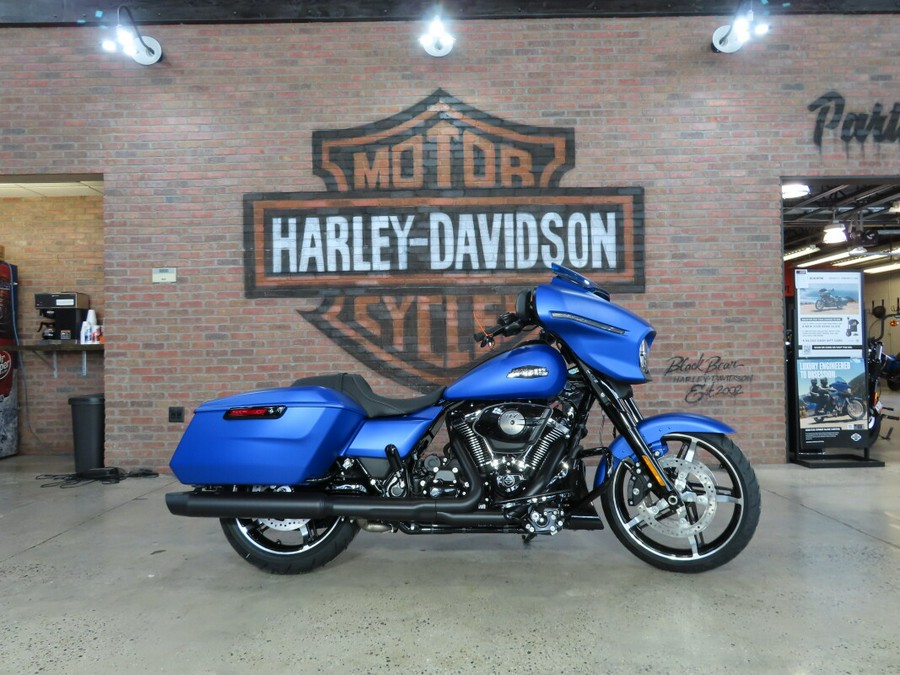 2026 Harley-Davidson® FLHX Street Glide®