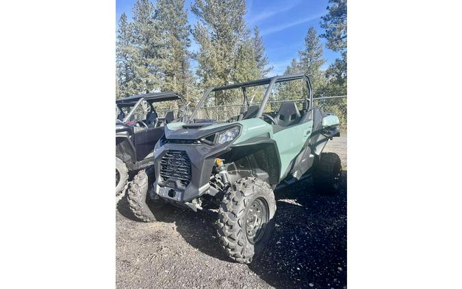 2025 Can-Am Commander DPS 700 9PSB