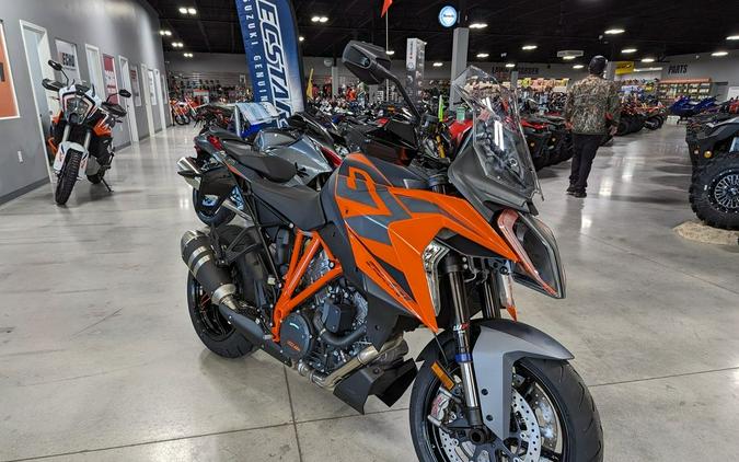 2024 KTM 1290 Super Duke GT