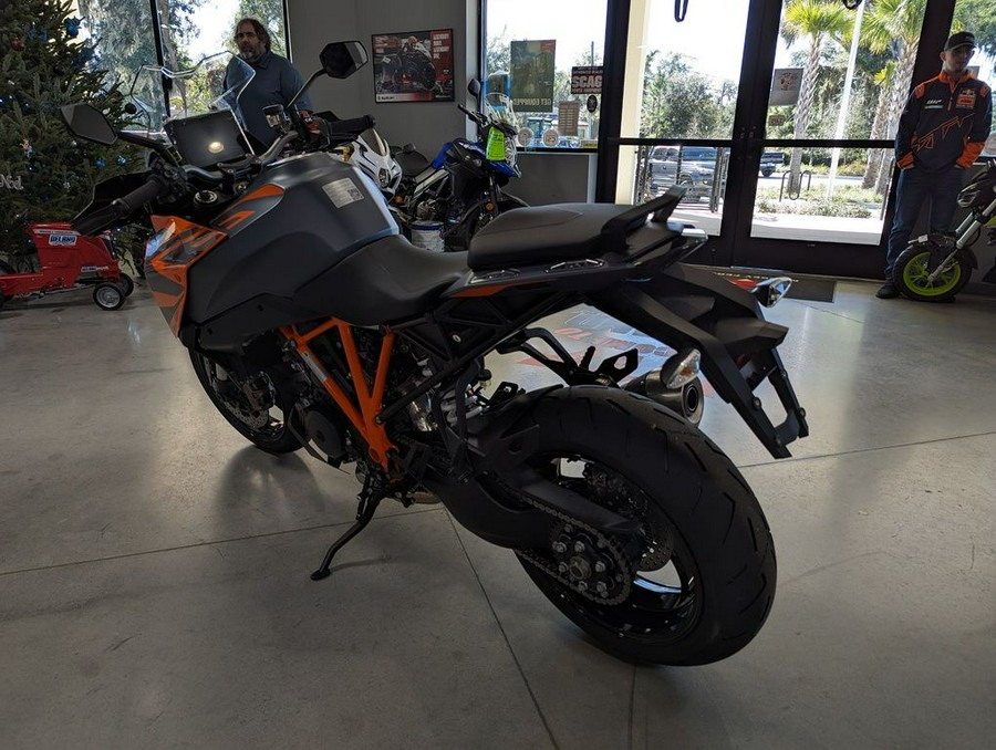 2024 KTM 1290 Super Duke GT