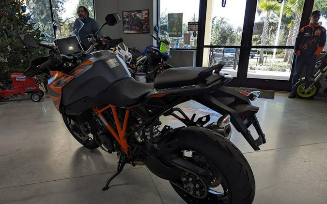 2024 KTM 1290 Super Duke GT