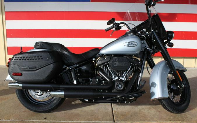 2024 Harley-Davidson® FLHCS - Heritage Classic