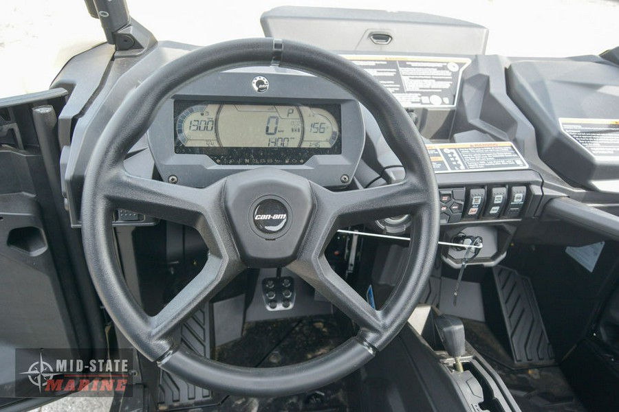 2024 Can-Am® Commander XT-P 1000R