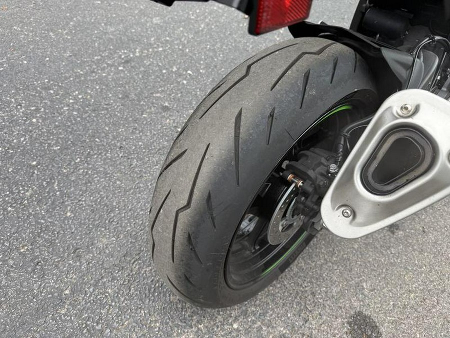 2025 Kawasaki Ninja® ZX™-6R KRT Edition