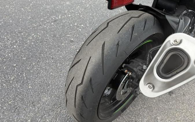 2025 Kawasaki Ninja® ZX™-6R KRT Edition