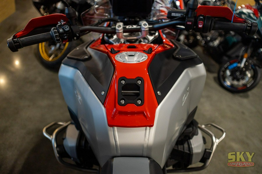 2026 BMW R 1300 GS Adventure