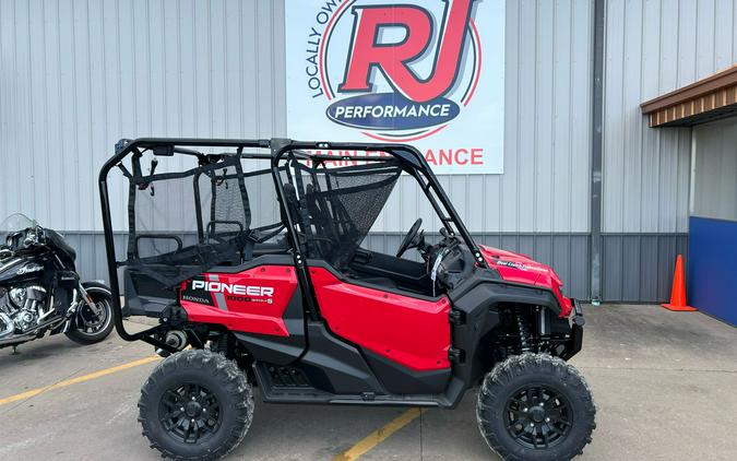 2024 Honda Pioneer 1000-5 Deluxe