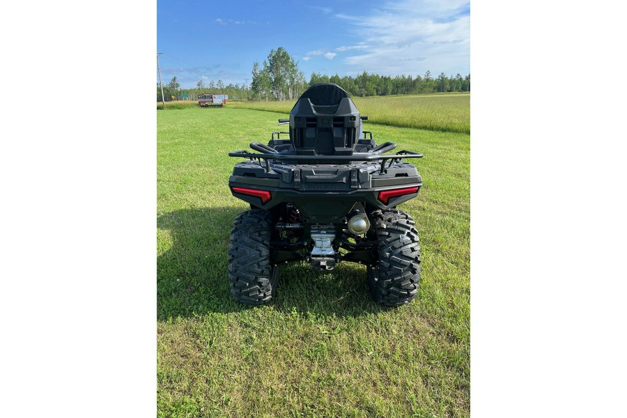 2025 Polaris Industries Sportsman Touring 570 Ultimate / A25SJR57AM