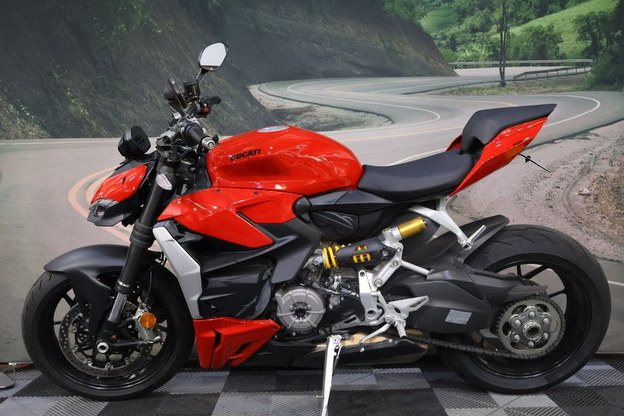 2022 Ducati Streetfighter V2 Ducati Red