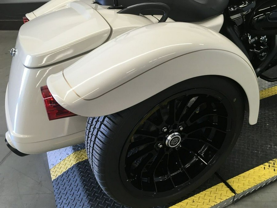 2023 Harley-Davidson® FLRT - Freewheeler®