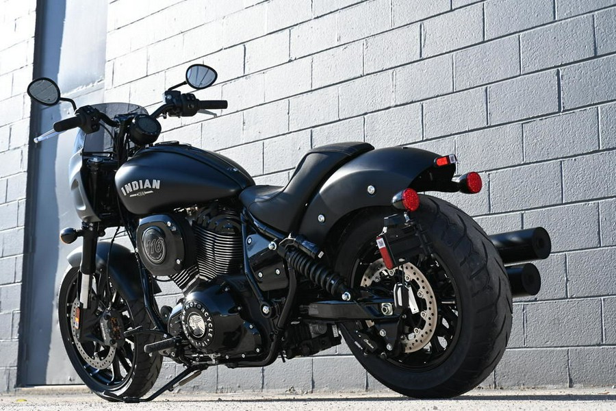 2024 Indian Motorcycle® Sport Chief Black Smoke