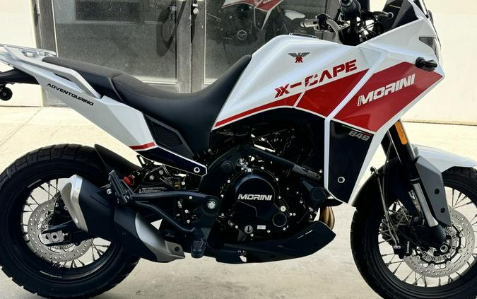 2023 Moto Morini® X-CAPE