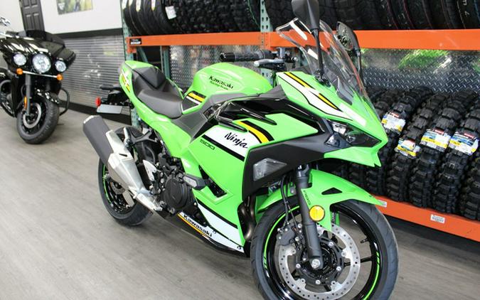2025 Kawasaki Ninja 500 KRT Edition SE ABS