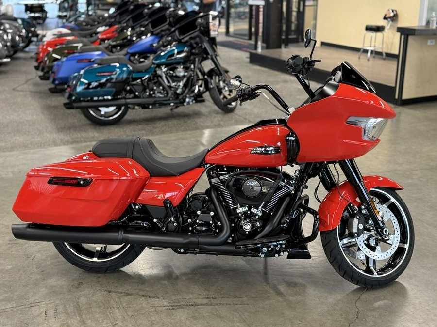 2026 Harley-Davidson® FLTRX - Road Glide®