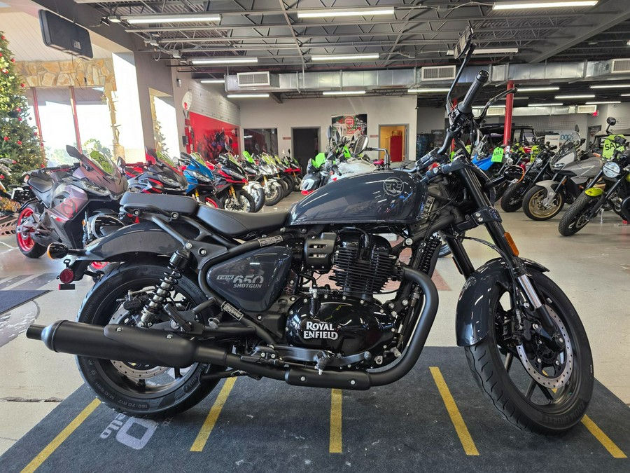 2026 Royal Enfield SHOTGUN 650