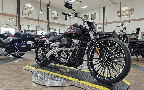 2023 Harley-Davidson® FXBR - Breakout® 117