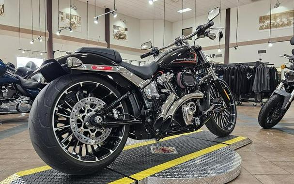 2023 Harley-Davidson® FXBR - Breakout® 117
