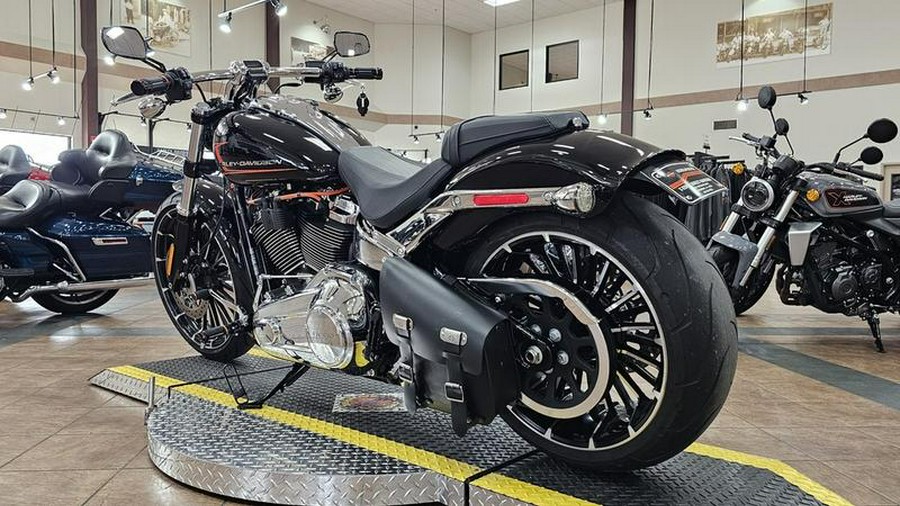 2023 Harley-Davidson® FXBR - Breakout® 117