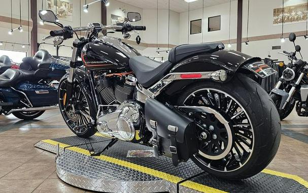2023 Harley-Davidson® FXBR - Breakout® 117