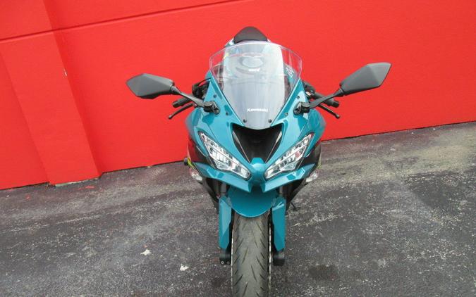 2021 Kawasaki Ninja® ZX™-6R