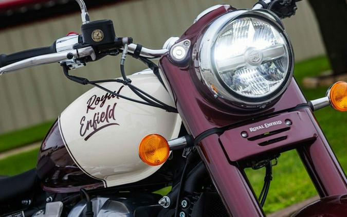 2026 Royal Enfield Classic 650 Vallam Red