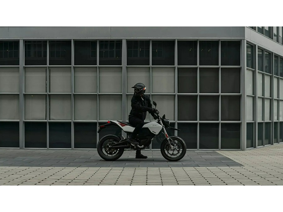 2024 Zero Motorcycles FXE