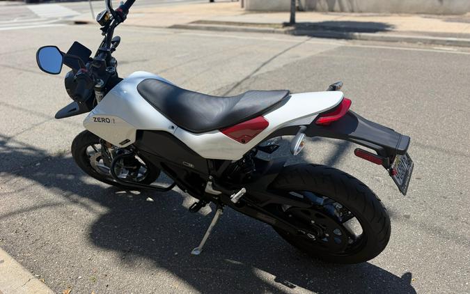 2024 Zero Motorcycles FXE