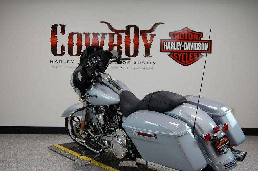 2023 Harley-Davidson® FLHX - Street Glide®