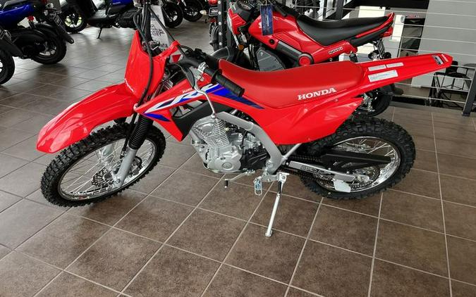 2023 Honda® CRF125F - Big Wheel