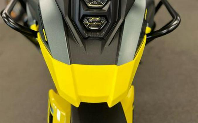 2024 Suzuki V-Strom 800DE Adventure