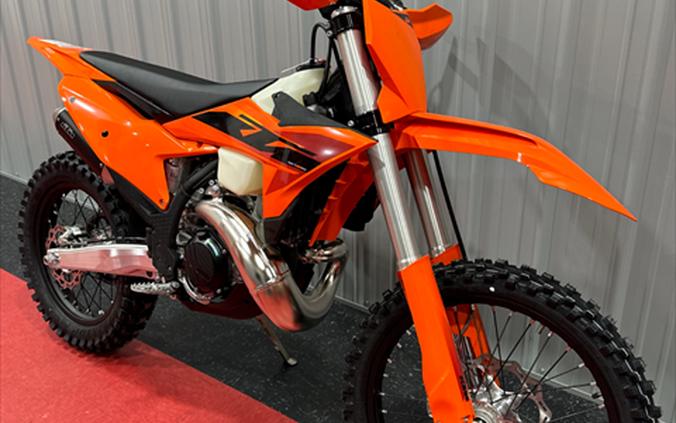 2025 KTM 300 XC