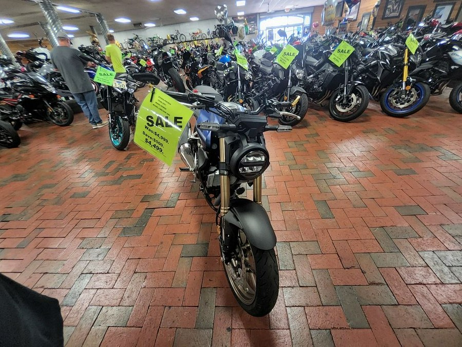 2021 Honda® CBR300R ABS