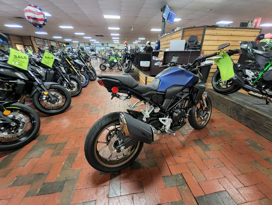 2021 Honda® CBR300R ABS