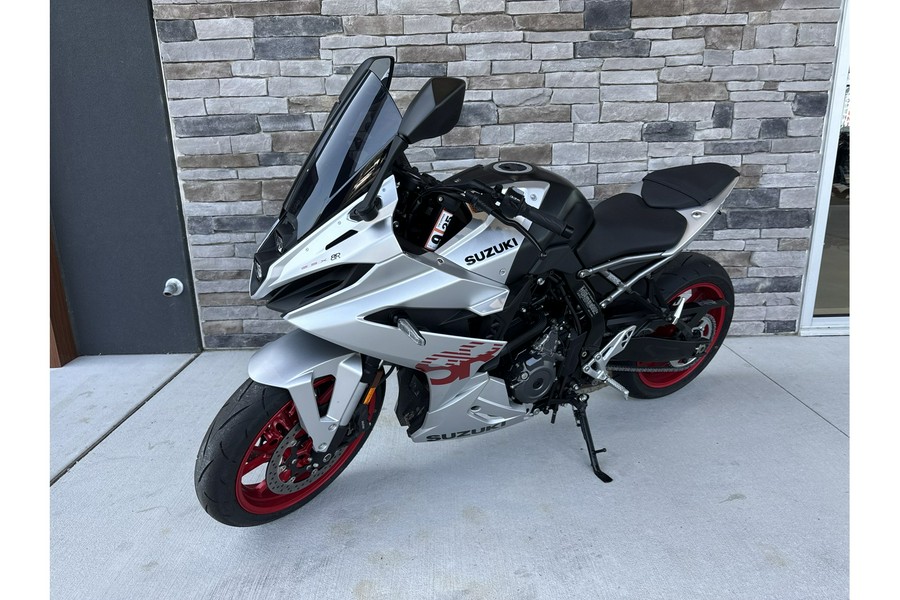 2024 Suzuki GSX S 8R