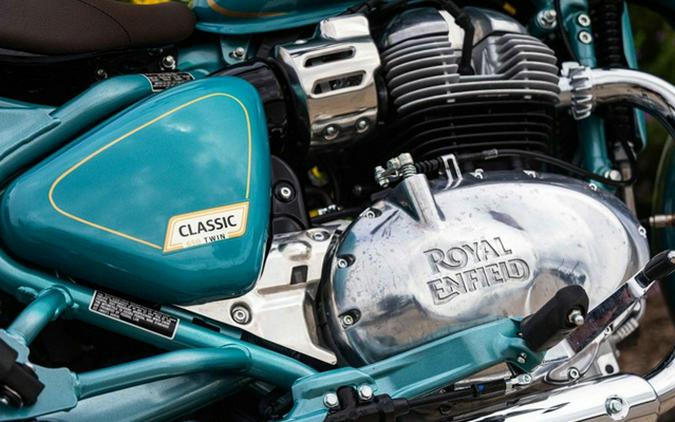 2026 Royal Enfield Classic 650 Classic Teal