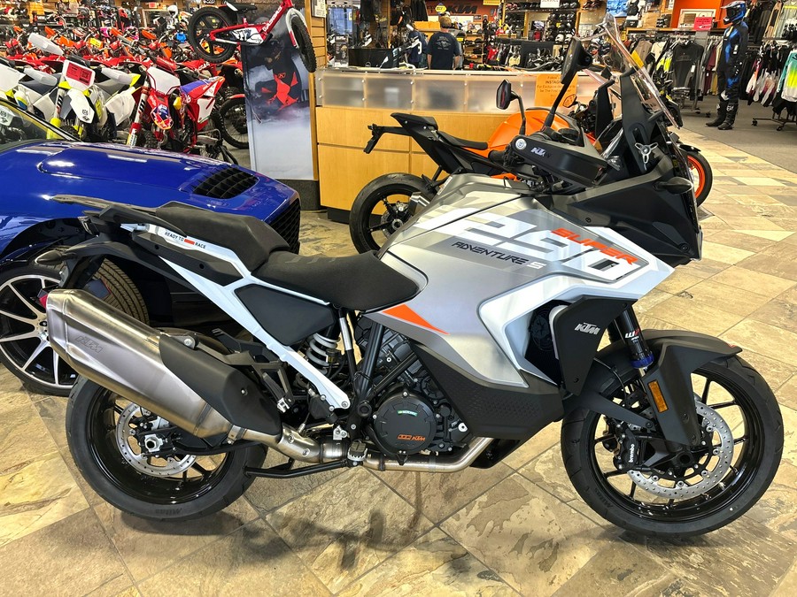 2024 KTM Super Adventure 1290 S