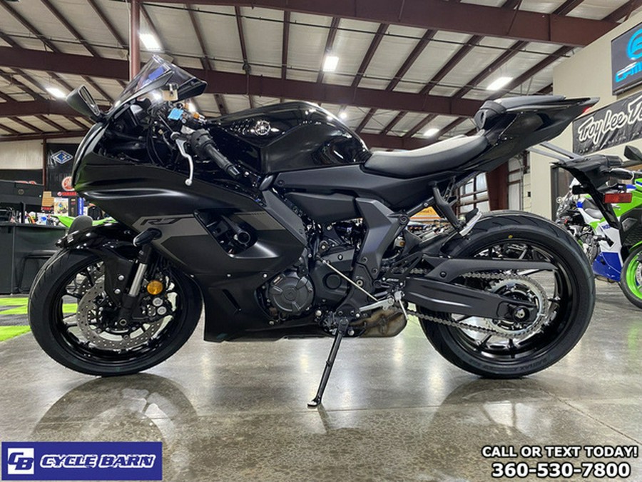 2025 Yamaha YZF R7
