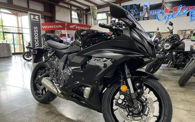 2025 Yamaha YZF-R7