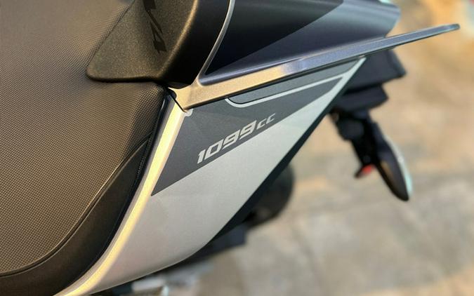 2027 Aprilia Tuono V4 1100