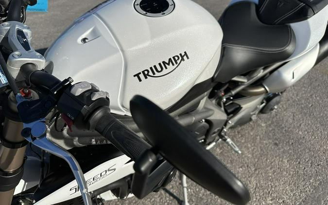 2019 Triumph Speed Triple S Crystal White