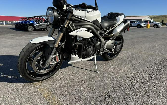 2019 Triumph Speed Triple S Crystal White