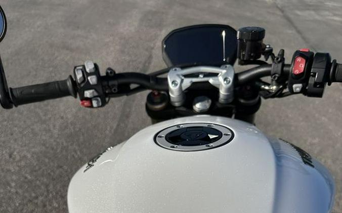 2019 Triumph Speed Triple S Crystal White