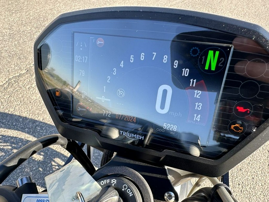 2019 Triumph Speed Triple S Crystal White