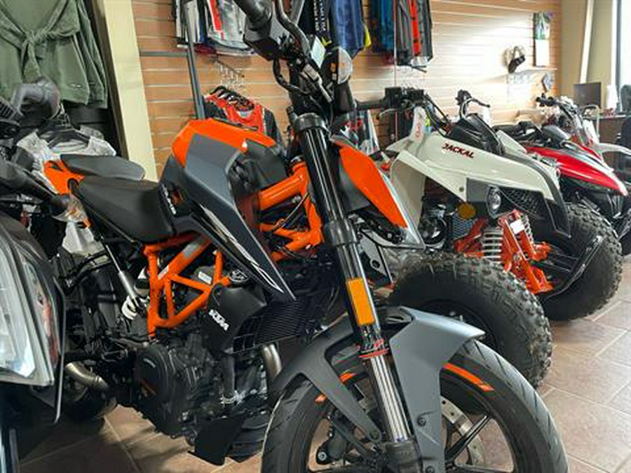 2023 KTM 390 Duke