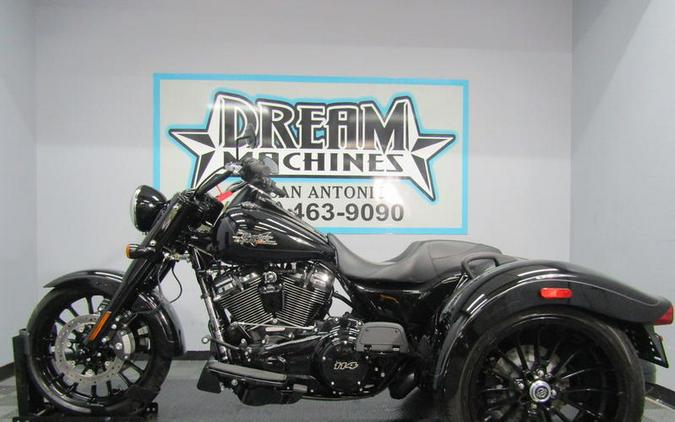 2023 Harley-Davidson® FLRT - Freewheeler®