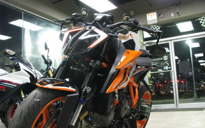 2022 KTM 1290 Super Duke R EVO