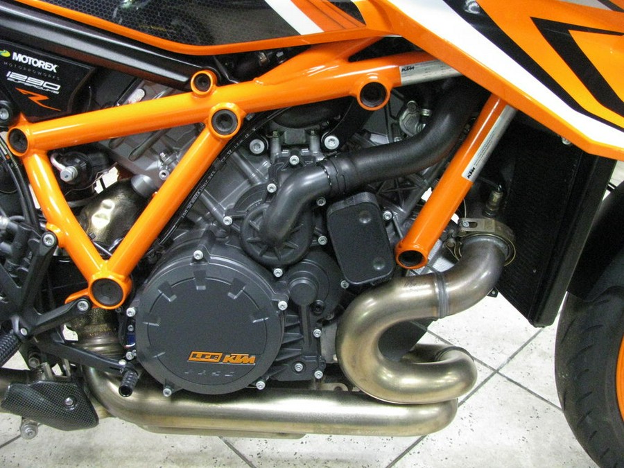 2022 KTM 1290 Super Duke R EVO