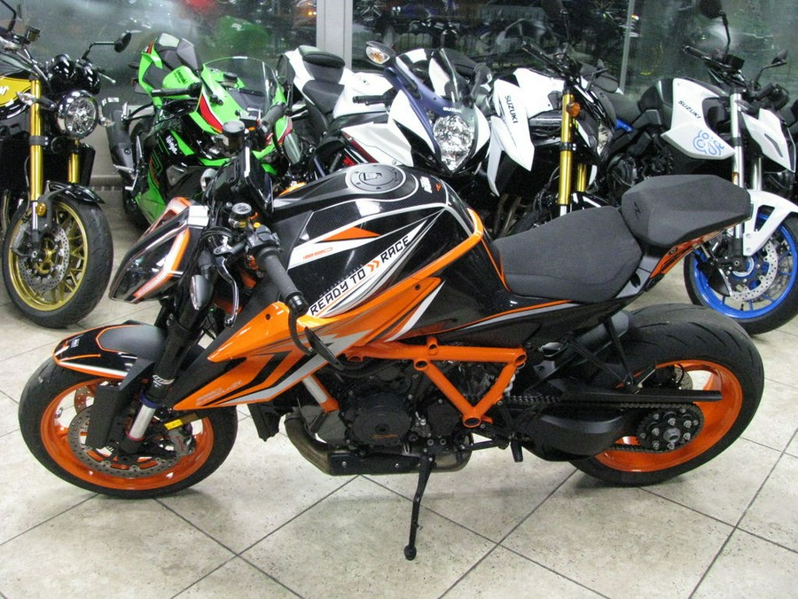 2022 KTM 1290 Super Duke R EVO