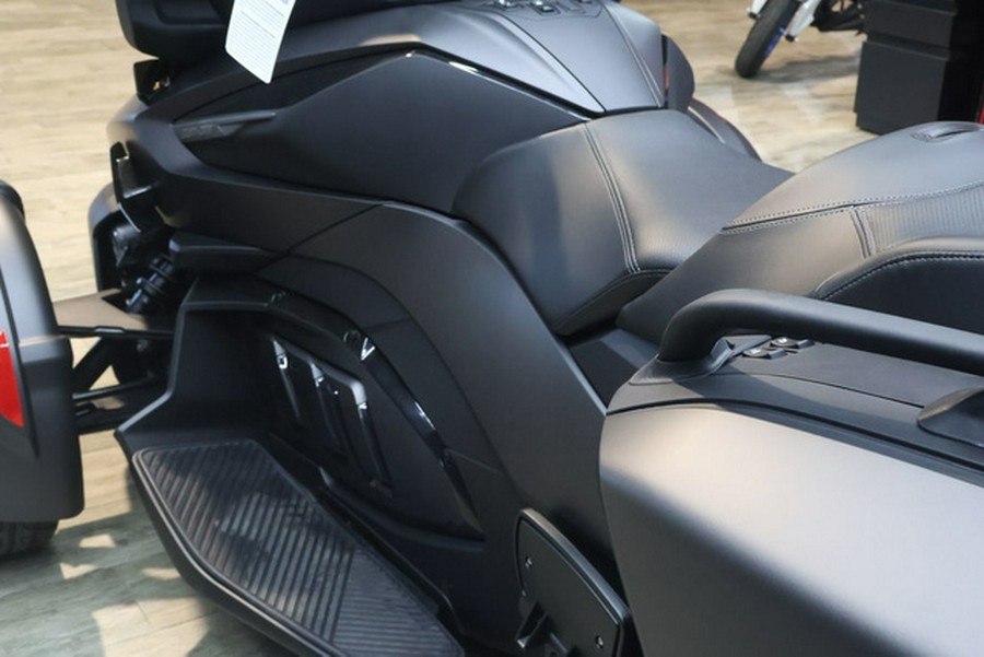 2026 Can-Am Spyder RT Limited Dark