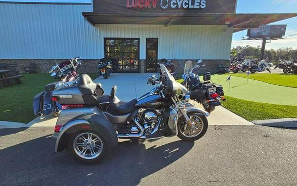 2016 Harley-Davidson® TRI Glide Flhtcutg
